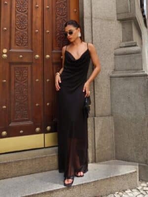 Vestido tule fluido<span> - </span>Preto